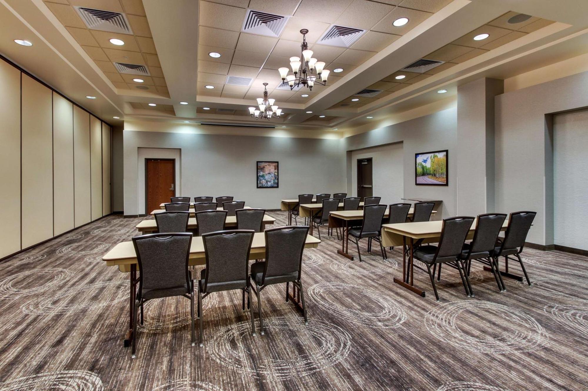 Drury Inn & Suites Phoenix Happy Valley Екстер'єр фото