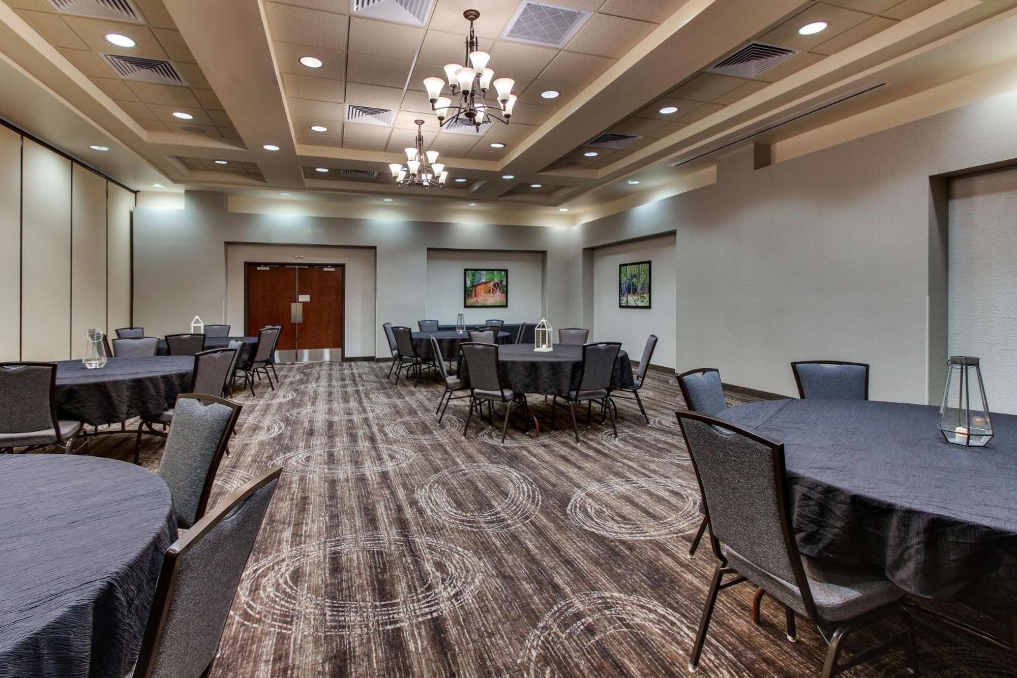 Drury Inn & Suites Phoenix Happy Valley Екстер'єр фото