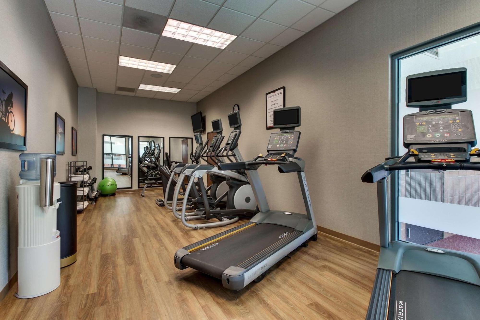 Drury Inn & Suites Phoenix Happy Valley Екстер'єр фото