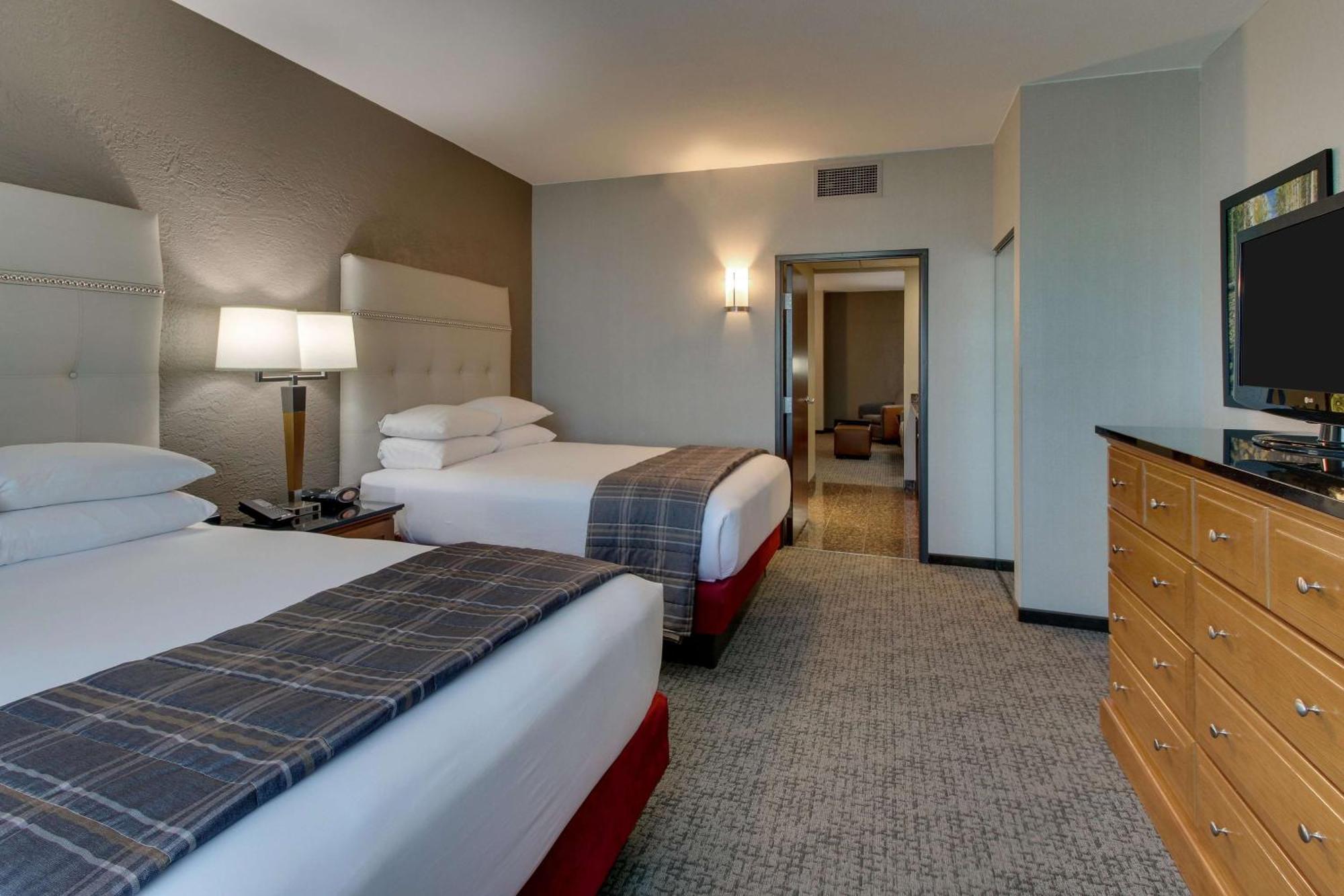 Drury Inn & Suites Phoenix Happy Valley Екстер'єр фото