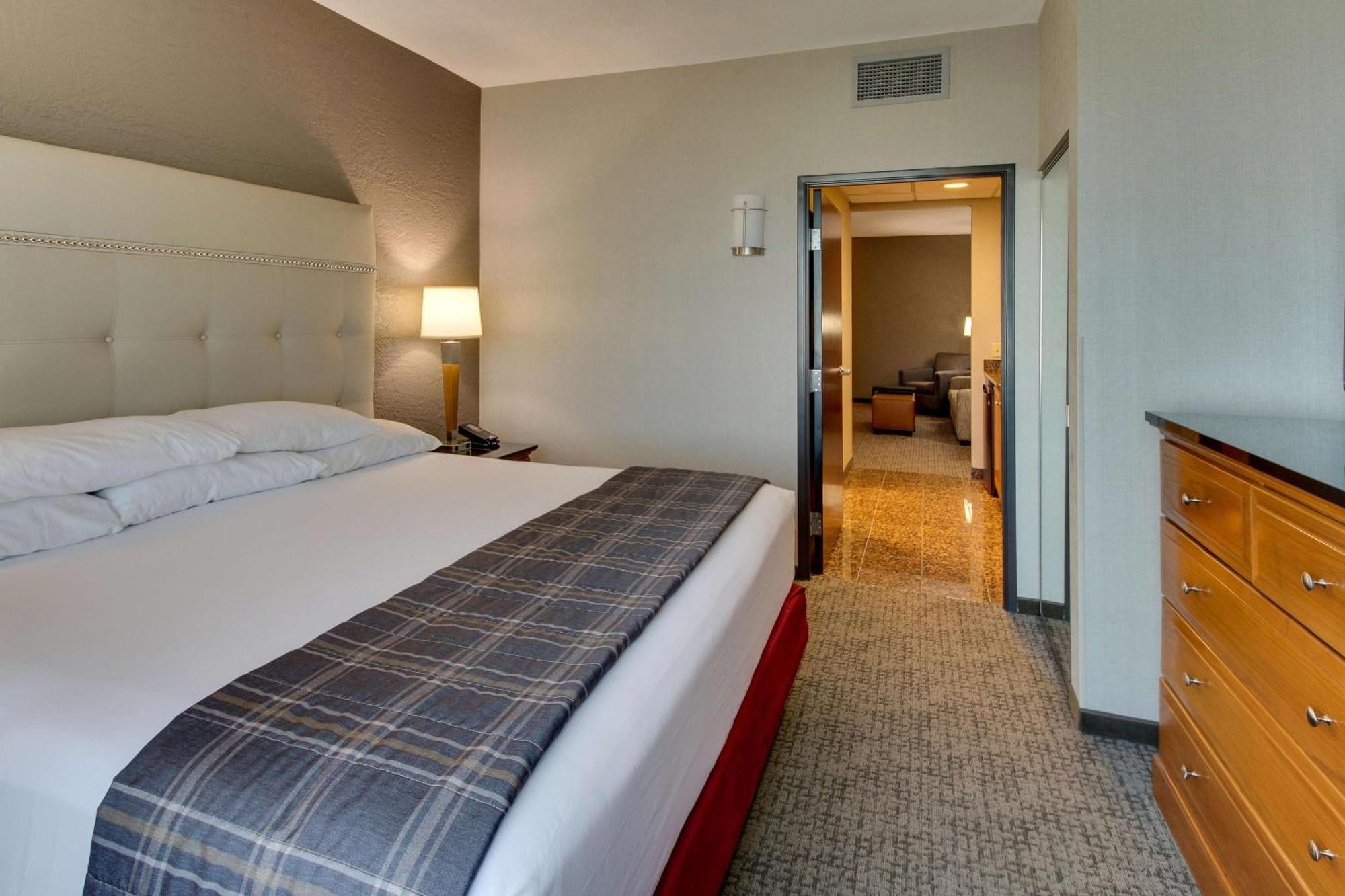 Drury Inn & Suites Phoenix Happy Valley Екстер'єр фото